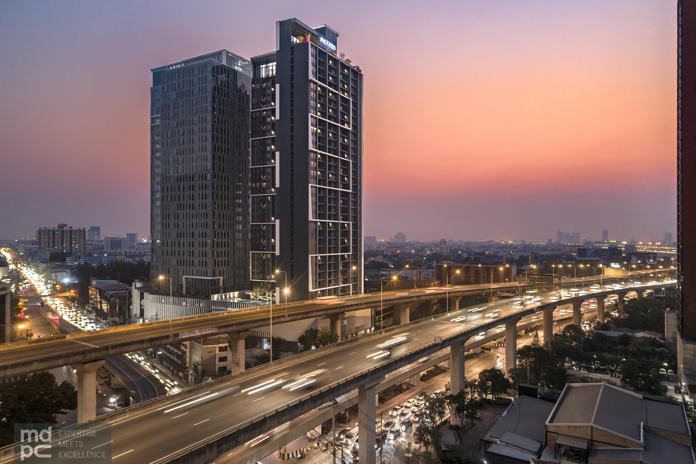 Metris Rama 9 – Ramkhumhang